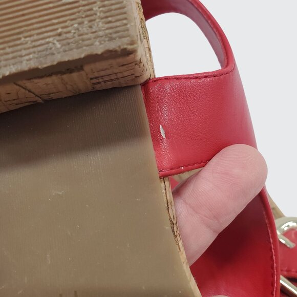 Pesaro Red Faux Leather Peep Toe Sandals With Cork Sole & Gold Buckle Size 11M - Picture 9 of 11